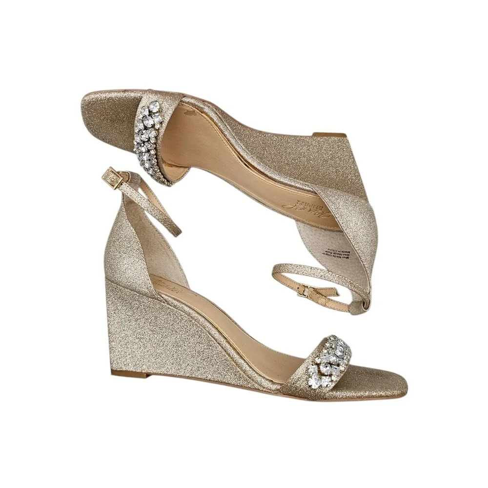 Jewel Badgley Mischka Women 8 Peggy Crystal Wedge High Heel Pump Silver Wedding